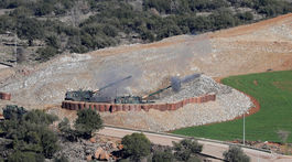 Turecká armáda de facto začala pozemnú operáciu v Sýrii, tvrdí Erdogan