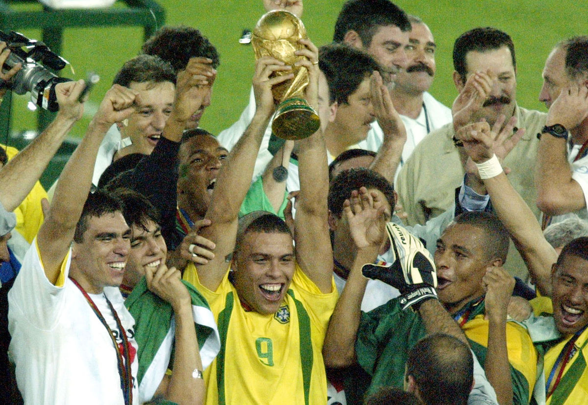 Ronaldo so svojimi brazílskymi spoluhráčmi a...