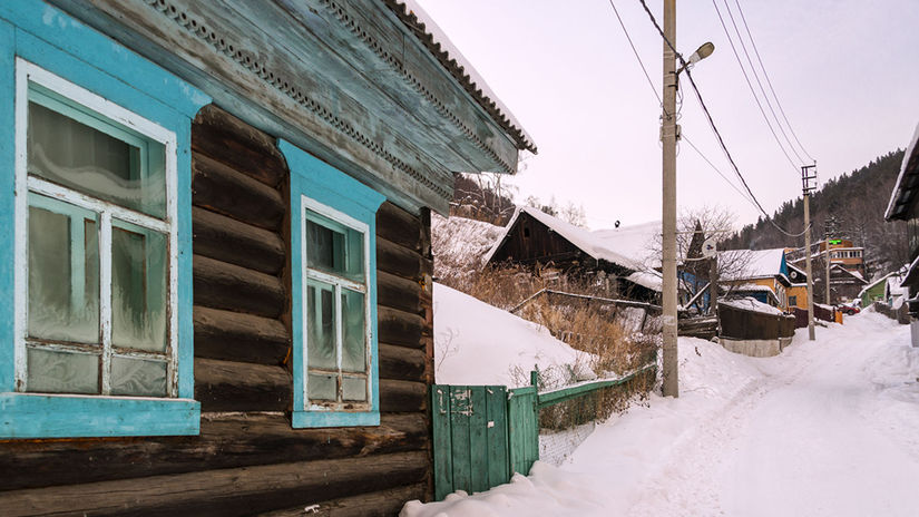 Dedina pri jazere, Bajkal, Rusko