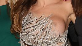 Verešová ako dokonalá diva, no chvíľu predtým... (skoro) odhalený prsník