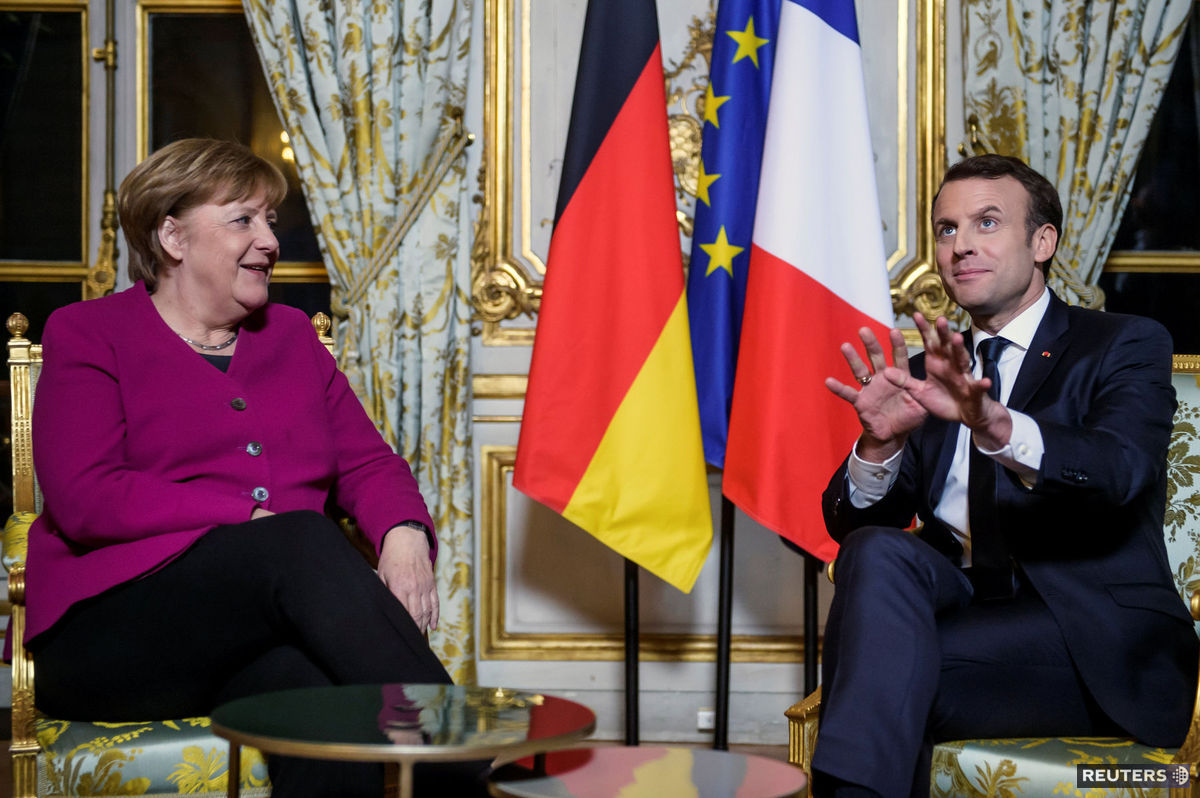 Nemecká kancelárka Angela Merkelová a...