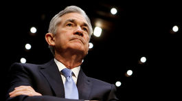 Trump zvažuje, či nevyhodí šéfa Fed-u Powella