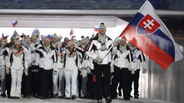 ANKETA: Šéf SOV vybral vlajkonosičku. Koho by ste zvolili vy?