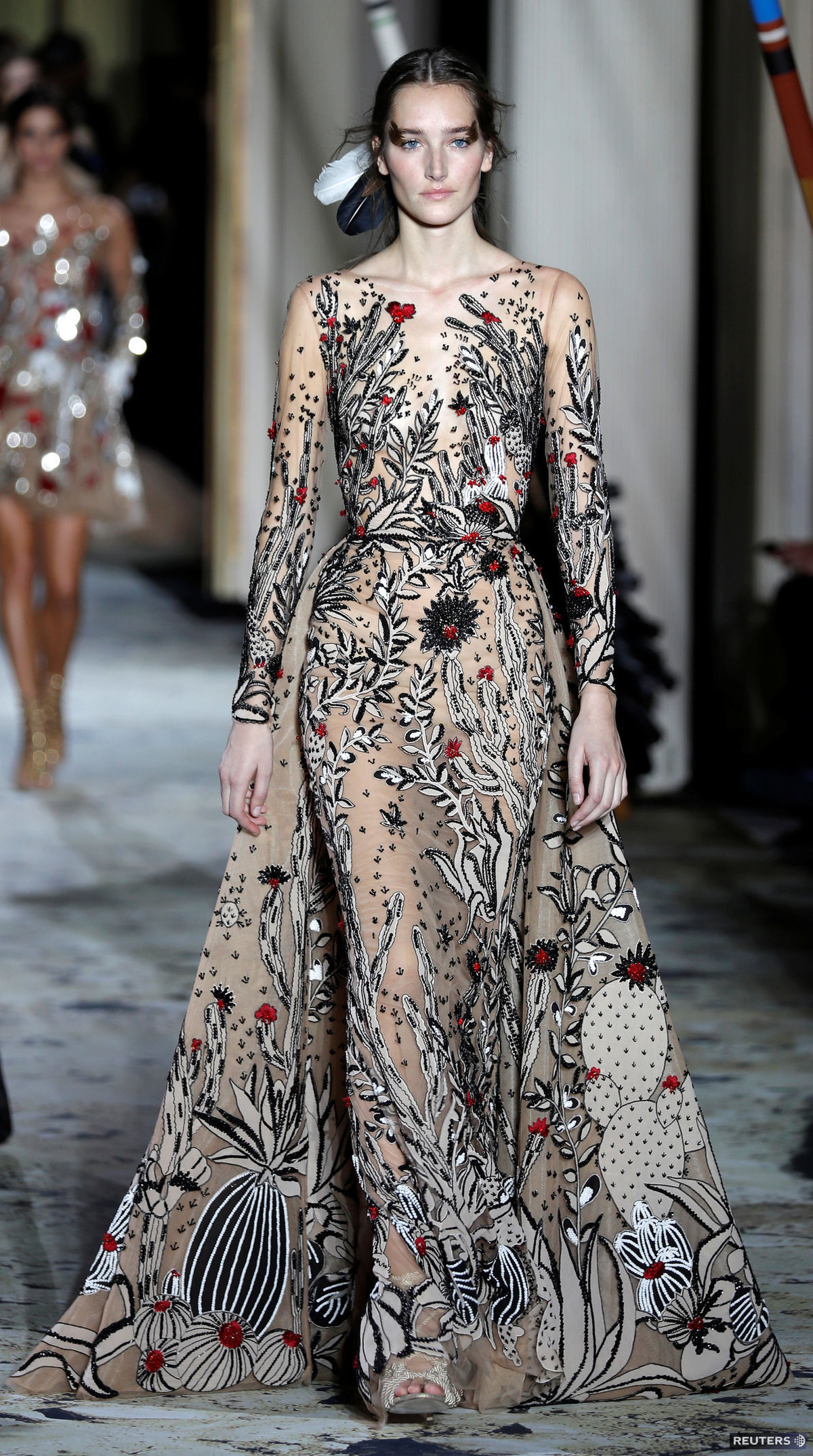 Modelka na prehliadke Zuhair Murad Haute...