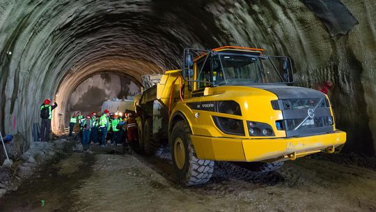Štát pohrozil za pomalé razenie tunela Višňové