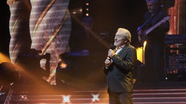 Zlatý slávik v zlatej klietke alebo Karel Gott v Bratislave