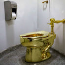 USA, TRUMP, zlatý záchod