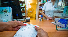 Nové pravidlá pri drahých liekoch krívajú