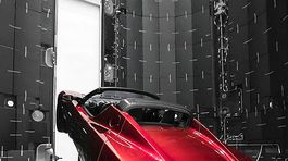 Tesla Roadster - raketa Falcon Heavy
