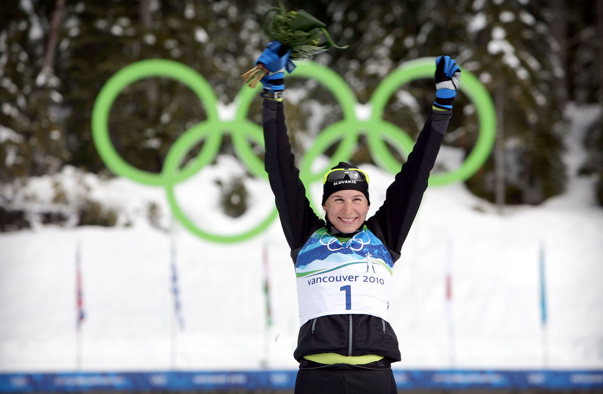 Anastasia Kuzminová oslavuje zisk striebornej...