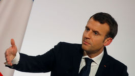 Macron podporil zmienku o Korzike v ústave, iné požiadavky odmieta