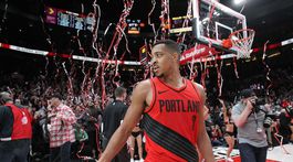 Famózna štvrtina v podaní McColluma, Boston uspel aj bez Irvinga