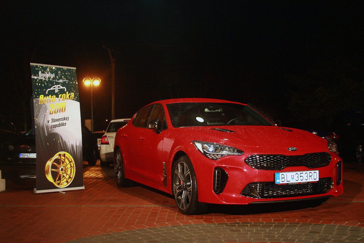 Kórejské luxusné GT so zadným náhonom zvíťazilo...