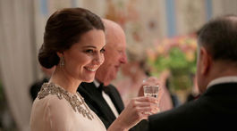 Vojvodkyňa Catherine z Cambridge na slávnostnej večeri v nórskom Oslo. 
