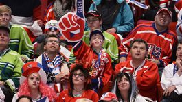 Česi si pripomenuli 20. výročie zlatého Nagana. Jágr vyzdvihol trénera Hlinku