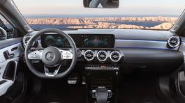 Mercedes-Benz A - 2018