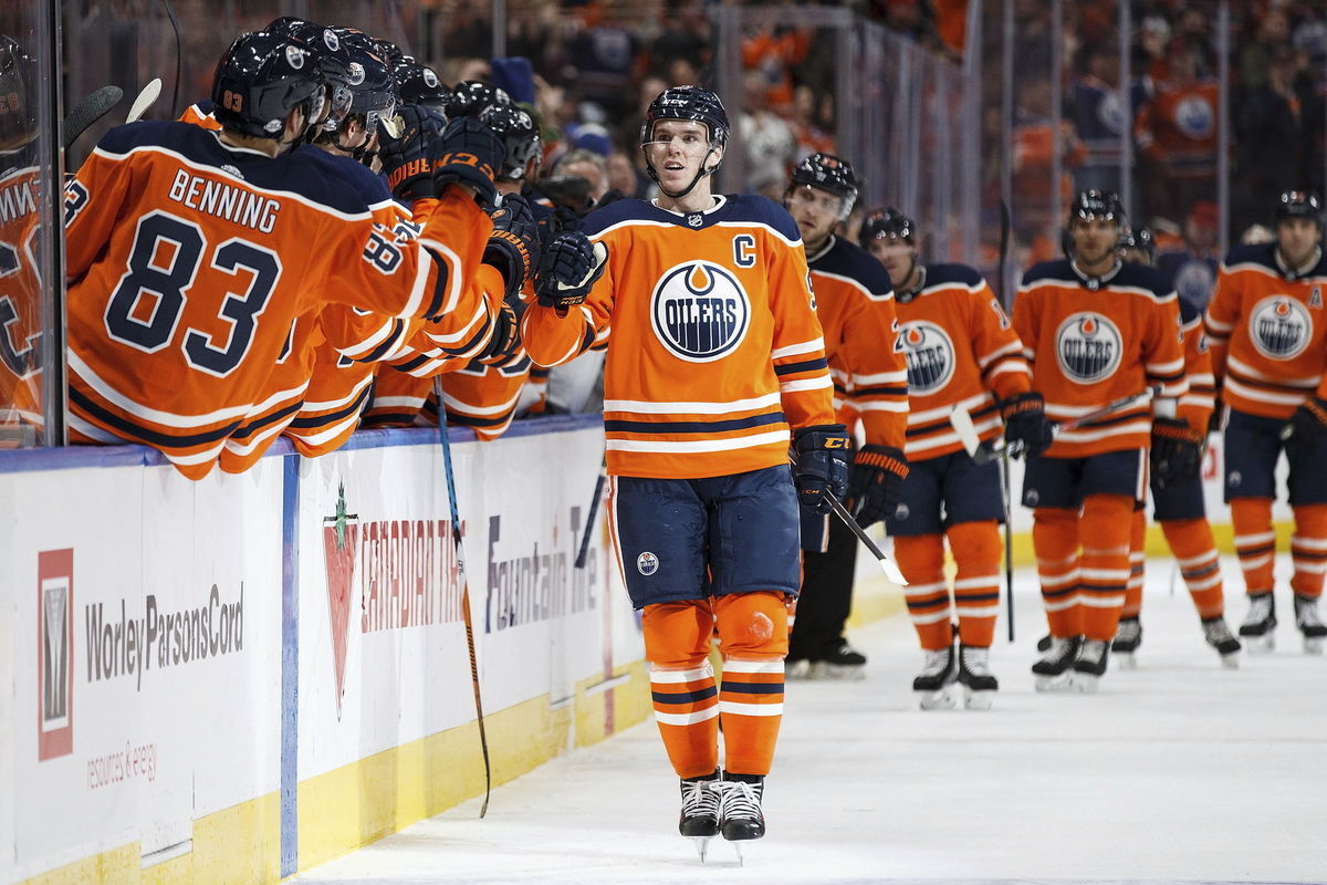 Connor McDavid z Edmontonu.