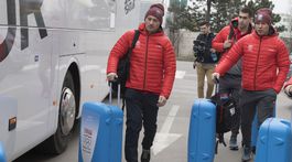 Hokejisti odleteli na olympiádu, Šatan príde s Kiskom