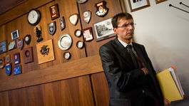 Pellegrini je marketingový premiér, zničí ho to, vyhlásil Ľubomír Galko