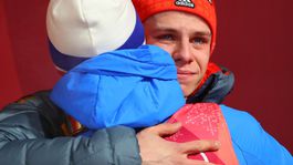 Nemecká radosť na strednom mostíku, Stoch bez medaily, veterán Kasai 21. 