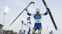 Prvé zlato majú Švédi. Kallová ovládla skiatlon, Björgenová je rekordérkou ZOH