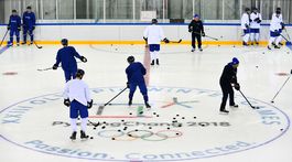 Slováci na tréningu prvýkrát komplet, niektorí pôjdu povzbudiť Kuzminovú