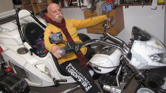 Trojkolka, Ivan Pupala