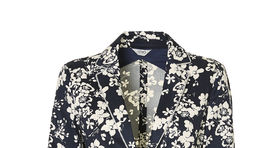 Dámske sako s kvetinovým vzorom, model z kolekcie Liu Jo White Label.  