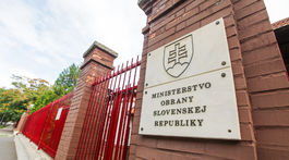 Polícia, ZVJS a hasiči chcú rovnaké platy pre všetky ozbrojené a záchranné zložky