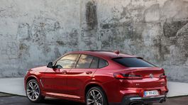 BMW-X4 M40d-2019-1024-1a