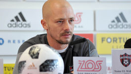 NÁZOR: Čo maestro El Maestro netuší