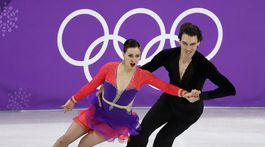 V novom osobnom maxime. Myslivečková s Csölleyom postúpili do voľného tanca