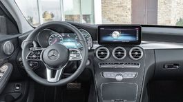 Mercedes-Benz C - 2018