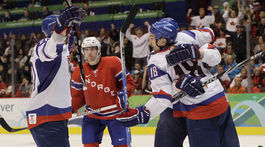 Slovenské bitky o štvrťfinále: smútok v Soči, rozbeh vo Vancouvri