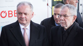 Kiska a Van der Bellen diskutovali o V4 a spustili nové umelecké vlakové spojenie