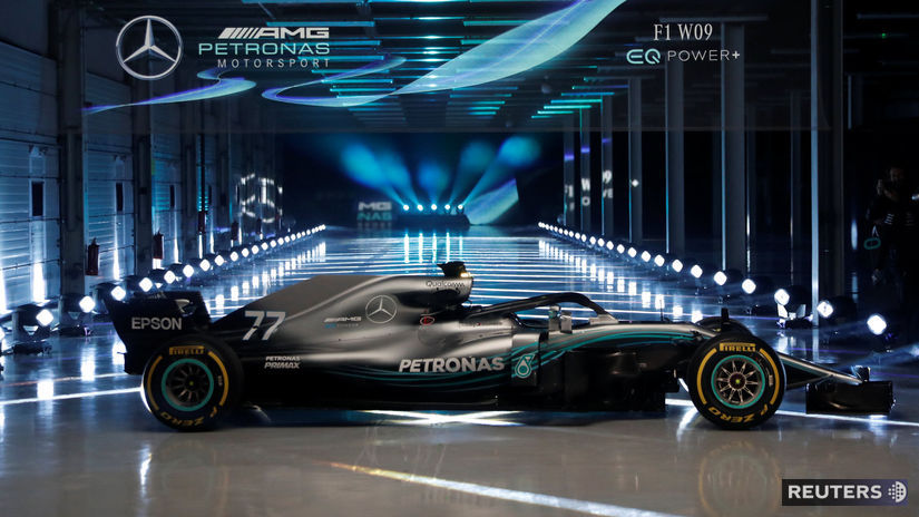 Monopost Mercedes W09 EQ Power+.