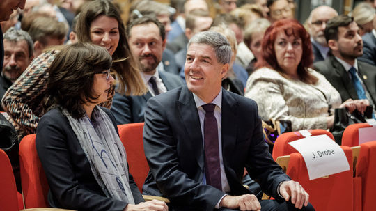 Lucia Žitňanská a Béla Bugár (obaja Most-Híd)...