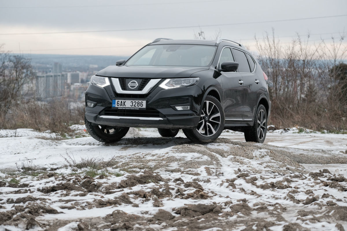 Nissan X-Trail stále pôsobí moderným a hlavne...