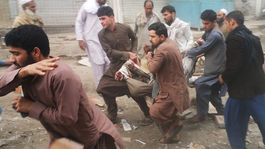 Pri útokoch Talibanu a IS v Afganistane zahynulo 30 ľudí