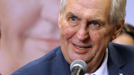 Miloš Zeman vystúpil na zjazde komunistov. Ako prvý český prezident po 89-tom