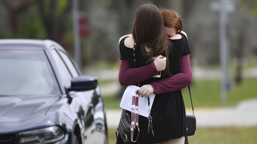 USA Florida škola streľba obete pohreb