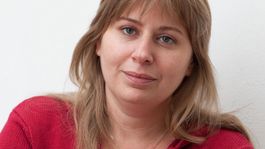 Mesochoritisová: Premiér podľahol tlaku cirkví