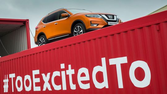 Nissan sľúbil Britom výrobu X-Trailu, ale možno to prehodnotí 