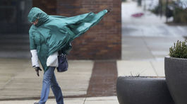 SHMÚ varuje pred silným vetrom na severnom Slovensku