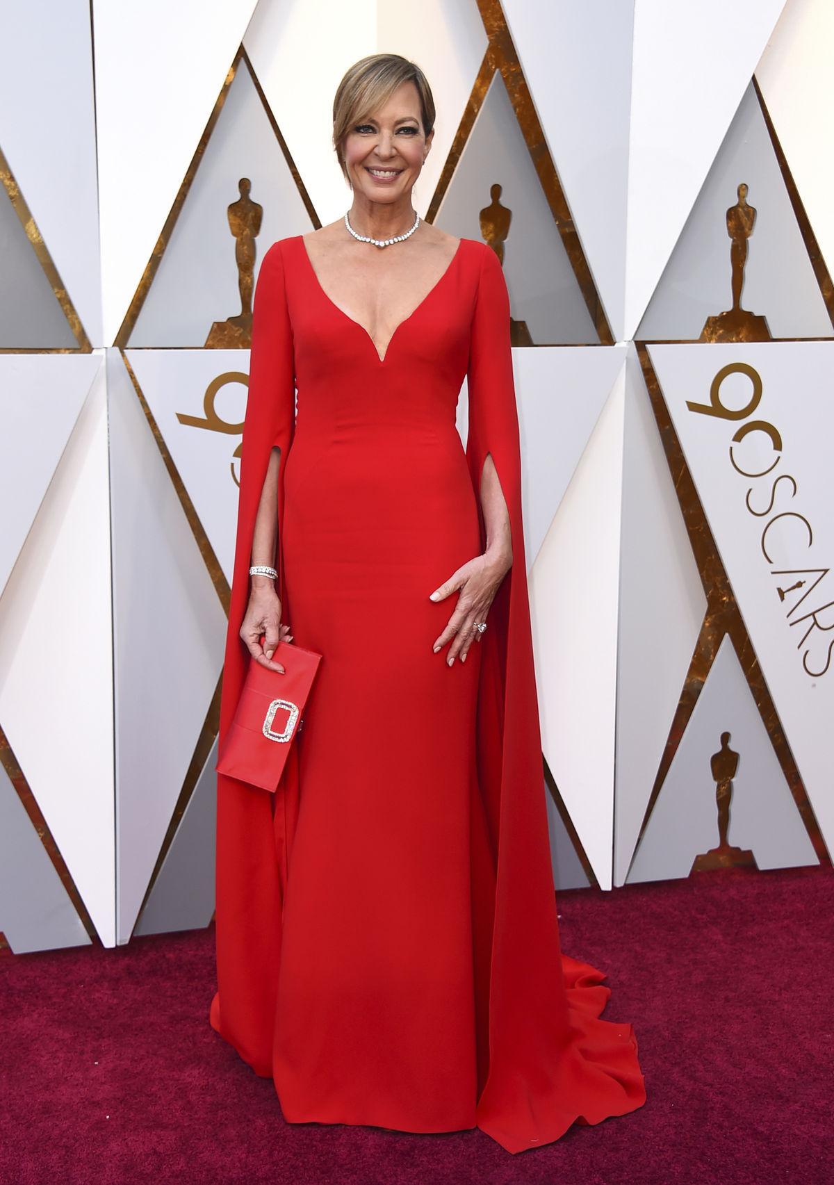 Herečka Allison Janney v kreácii Reem Acra.