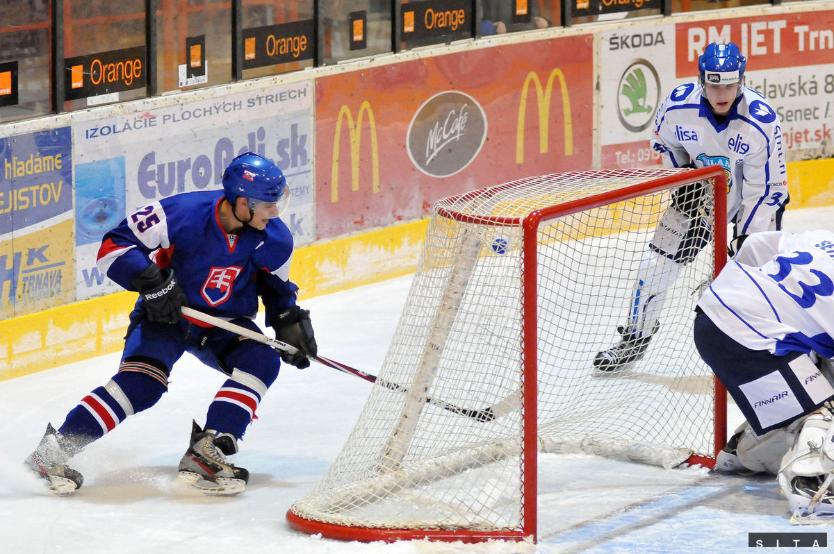 Eduard Šimun v drese SR do 20 rokov v apríli 2013.