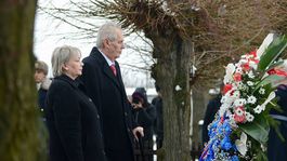 Prezident Zeman položil veniec k Masarykovmu hrobu