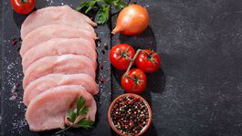 Hydinári chvália označovanie pôvodu mäsa, hotelieri kritizujú