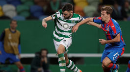 Arsenal ovládol šláger na San Sire, Plzeň padla v Lisabone