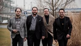 Jánoška Ensemble: Tlieskanie uprostred skladby je povolené